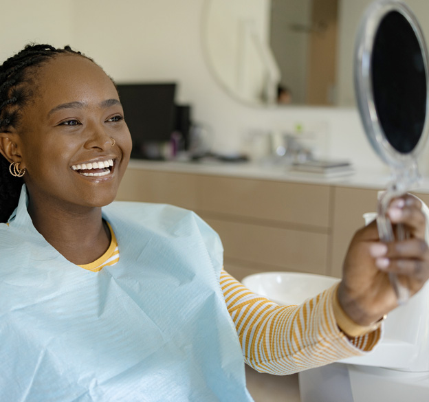 why choose ceramic tooth coloured braces